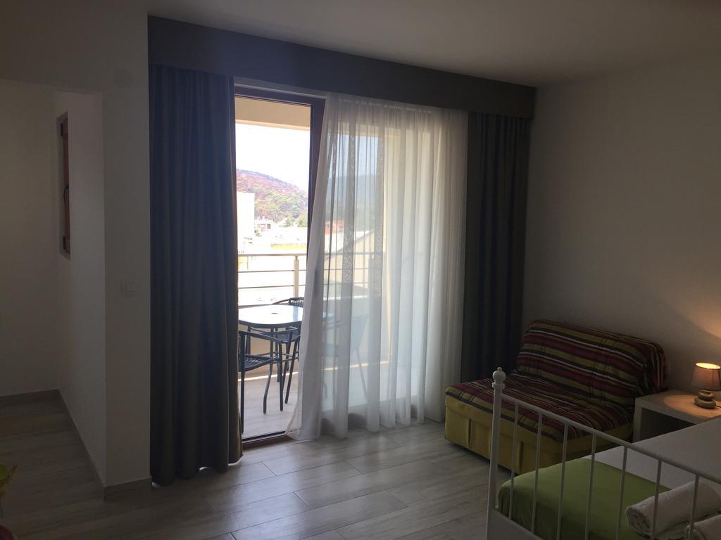 Apartments Matkovic Lux Sutomore Ngoại thất bức ảnh